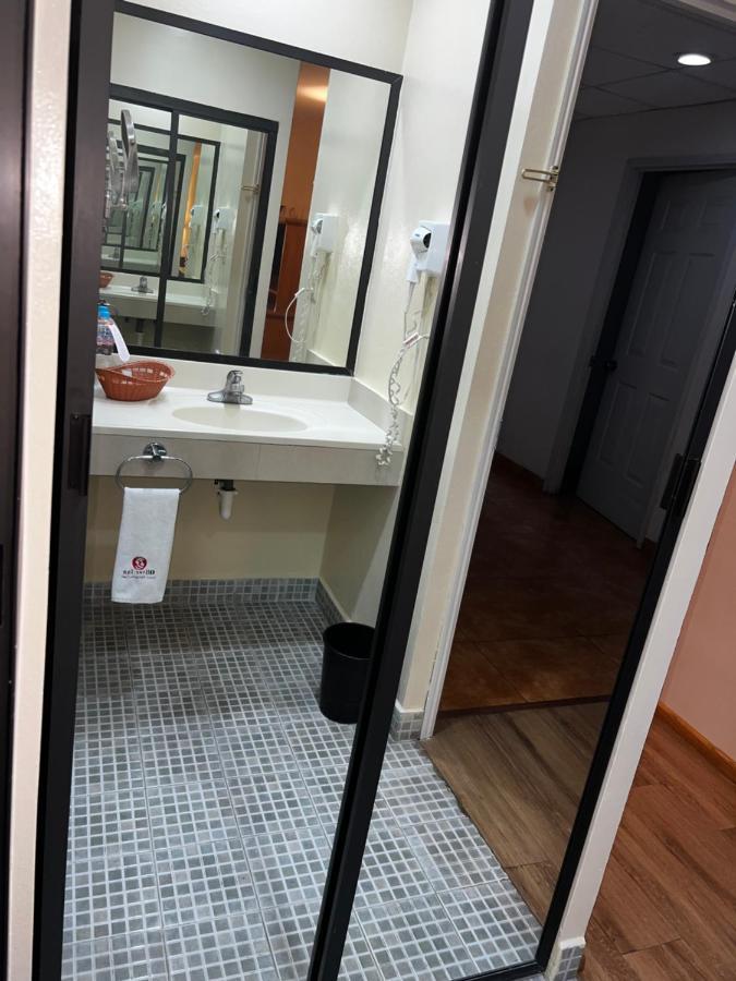 Hotel Oliver Inn Toluca Dış mekan fotoğraf
